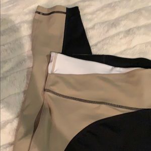 GAP Pants - GAP Colorblock leggings GAP Pants - GAP Colorblock leggings